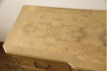 ヴィンテージ家具　DREXEL HERITAGE(ドレクセルヘリテイジ)　CORINTHIAN(コリンシャン)　ナチュラルな風合いが魅力のサイドボード(サイドチェスト、サイドキャビネット、ビンテージ)(R-053420)