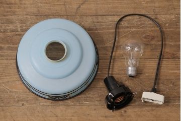 和製アンティーク　ベークライト製　スズランの装飾がアクセントになる天井照明(吊り下げ照明、ペンダントライト)(R-053426)