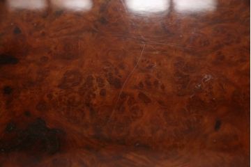 和製ビンテージ　カリン材の鳥眼杢が美しい存在感抜群の座卓(ローテーブル、花梨材)(定価約300万円)(R-053433)