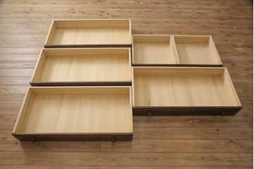 中古　北海道民芸家具　特注サイズ　奥行きのあるチェスト(箪笥、引き出し)(R-053443)