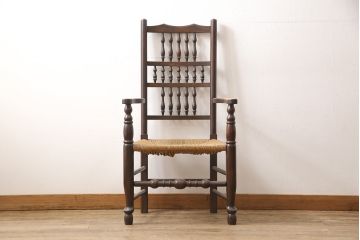 中古　松本民芸家具　♯21型　ラッシ座面がお洒落なスピンドルアームチェア(椅子、イス、ダイニングチェア)(定価約22万円)(R-053445)