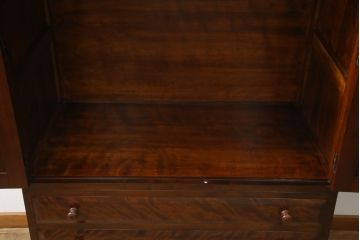 中古　美品　松本民芸家具　D-24型 落ちついた色合いとシックな雰囲気が上品な洋服タンス(ワードローブ、チェスト)(定価約68万円)(R-053450)