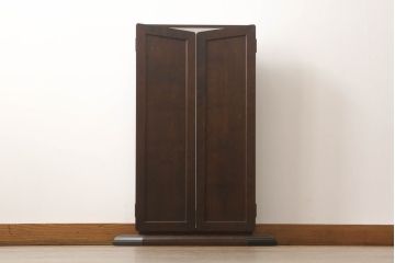中古　北海道民芸家具　幅広いテイストに馴染むシンプルなデザインのミラー(三面鏡、姿見)(R-053456)