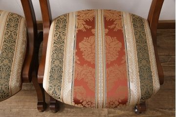 中古　美品　DREXEL HERITAGE(ドレクセルヘリテイジ)　光沢のあるファブリックが高級感を醸し出すキャスター付きダイニングチェア2脚セット(イス、椅子)(定価2脚で約40万円)(R-053458)