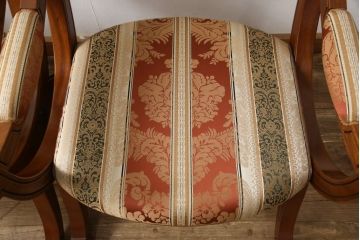 中古　美品　DREXEL HERITAGE(ドレクセルヘリテイジ)　ESPERANTO(エスペラント)　光沢のあるファブリックが高級感を醸し出すアーム付きダイニングチェア2脚セット(イス、椅子)(定価2脚で約48万円)(R-053459)