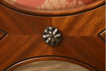 中古　DREXEL HERITAGE(ドレクセルヘリテイジ)　ESPERANTO(エスペラント)　光沢のあるファブリックが高級感を醸し出すアーム付きダイニングチェア(イス、椅子)(定価約24万円)(R-053460)