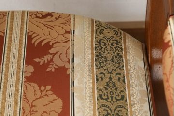 中古　DREXEL HERITAGE(ドレクセルヘリテイジ)　ESPERANTO(エスペラント)　光沢のあるファブリックが高級感を醸し出すアーム付きダイニングチェア(イス、椅子)(定価約24万円)(R-053460)