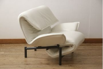 中古　美品　Cassina(カッシーナ)　VERANDA(ヴェランダ) ホワイトレザーの1Pソファ(一人掛け)(定価約80万円)(R-053461)