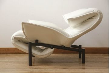 中古　美品　Cassina(カッシーナ)　VERANDA(ヴェランダ) ホワイトレザーの1Pソファ(一人掛け)(定価約80万円)(R-053461)