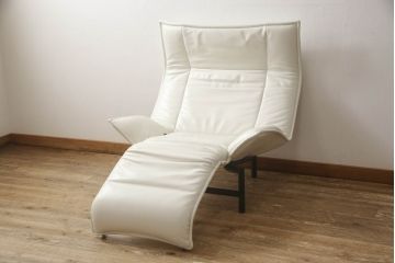 中古　美品　Cassina(カッシーナ)　VERANDA(ヴェランダ) ホワイトレザーの1Pソファ(一人掛け)(定価約80万円)(R-053461)