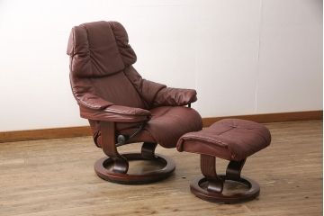 中古　EKORNES(エコーネス)　本革(レザー)　オットマン付き　ストレスレス レノ クラシック(M)(定価約37万9千円)(アームチェア、リクライニングチェア、椅子)(R-053467)