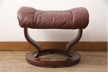 中古　EKORNES(エコーネス)　本革(レザー)　オットマン付き　ストレスレス レノ クラシック(M)(定価約37万9千円)(アームチェア、リクライニングチェア、椅子)(R-053467)