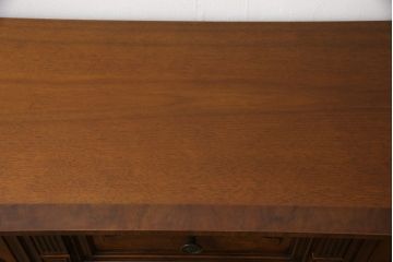 中古　美品　DREXEL HERITAGE(ドレクセルヘリテイジ)　FRANCESCA(フランチェスカ)シリーズ　高級感のある佇まいのサイドボード(クレデンザ、クリデンザ、収納棚、キャビネット、サイドキャビネット)(R-053478)