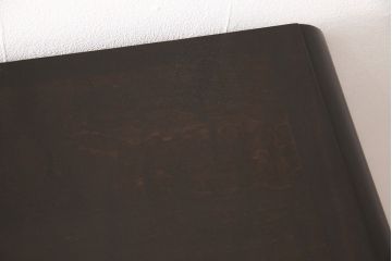 中古　北海道民芸家具　クラシカルな雰囲気が魅力!落ち着きのある空間づくりにおすすめのサイドボード(キャビネット、収納棚、リビングボード)(R-053488)