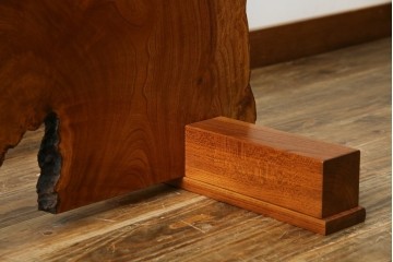 中古　美品　総漆塗り　手造り工芸家具　2wayで衝立にも!　上質な造りが魅力的なテーブル(パーテーション)　定価約80万円相当　(R-053489)