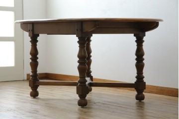 イギリスビンテージ　美品　ERCOL(アーコール)　ニレ材　クラシカルな雰囲気漂うドローリーフテーブル　(R-053490)