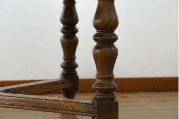 イギリスビンテージ　美品　ERCOL(アーコール)　ニレ材　クラシカルな雰囲気漂うドローリーフテーブル　(R-053490)