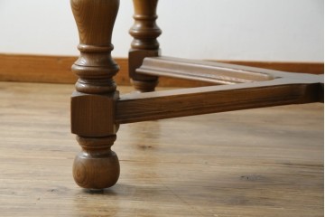 イギリスビンテージ　美品　ERCOL(アーコール)　ニレ材　クラシカルな雰囲気漂うドローリーフテーブル　(R-053490)