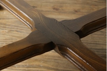 イギリスビンテージ　美品　ERCOL(アーコール)　ニレ材　クラシカルな雰囲気漂うドローリーフテーブル　(R-053490)