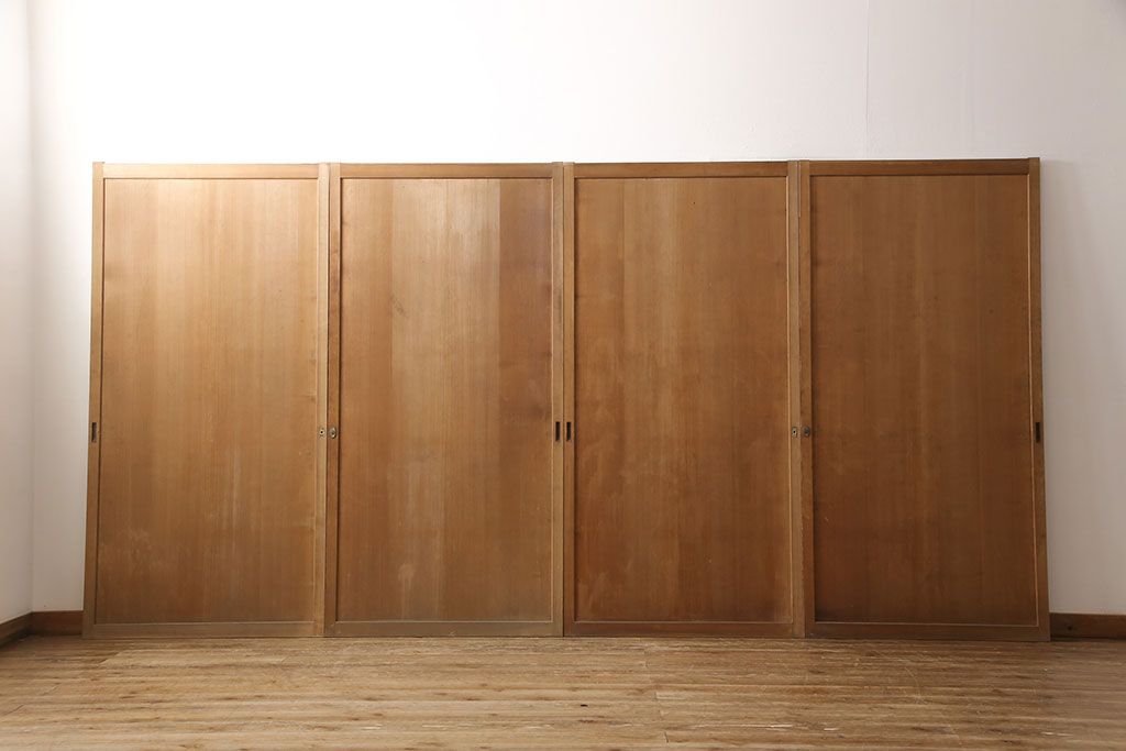 和製アンティーク　柾目が美しく上品な板戸4枚セット(帯戸、引き戸、建具)(R-053499)