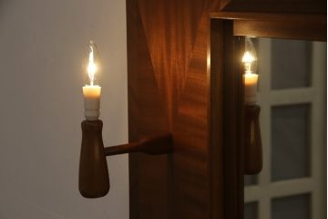 北欧ビンテージ　チーク材　パーケットがお洒落な照明付きウォールミラー(壁掛け、鏡、ヴィンテージ)(R-053501)
