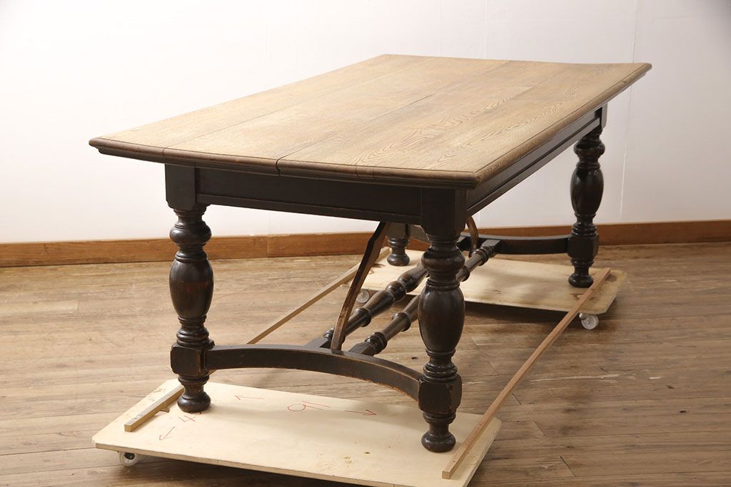 和製アンティーク 希少! 大正ロマン ナラ材 希少なデザインが魅力的なダイニングテーブル(作業台、食卓)(R-053514)