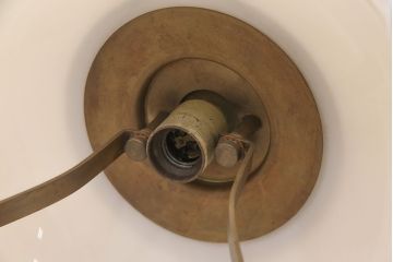 イタリアヴィンテージ　真鍮製　激レア!デザイン性抜群でおしゃれなインテリアとしておすすめの天井照明(吊り下げ照明、シェード、ビンテージ)(R-053521)