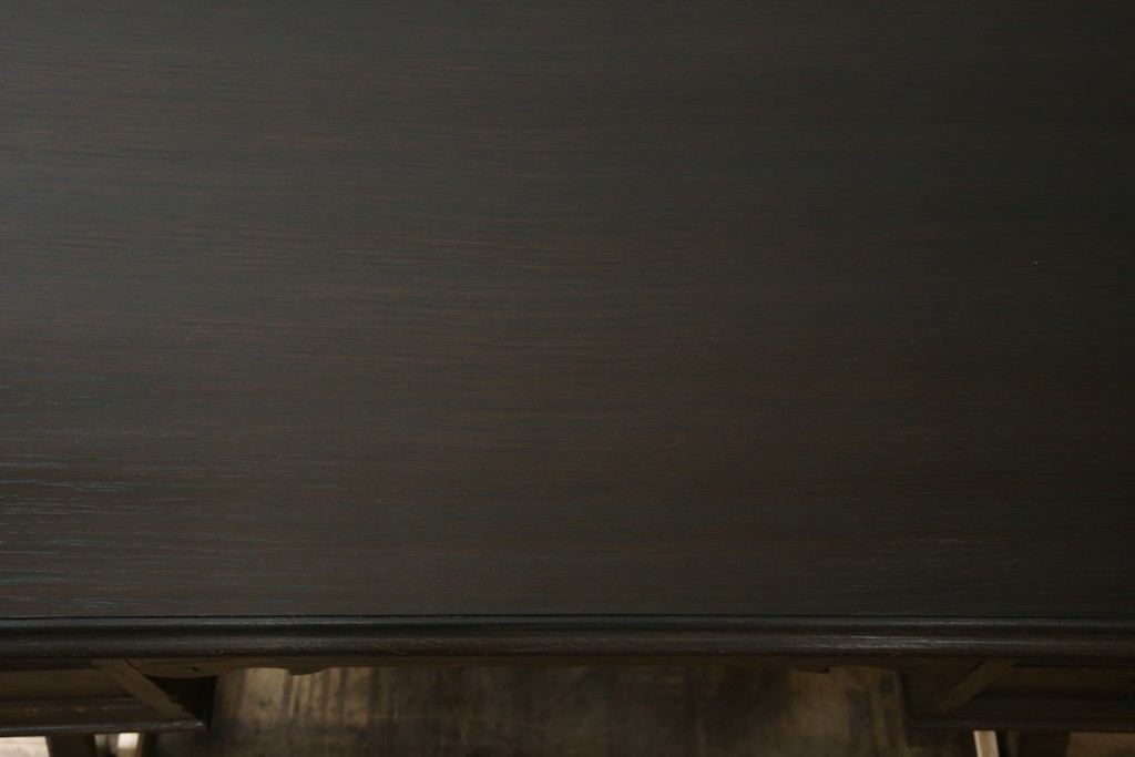 和製ビンテージ　神戸洋家具　永田良介商店　凝ったデザインがお部屋の雰囲気を高める両袖デスク　(R-053524)