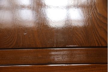 中古　ニレ材(楡材)　団らんのひと時におすすめな大振りの囲炉裏(長火鉢、座卓、ローテーブル)(R-053526)