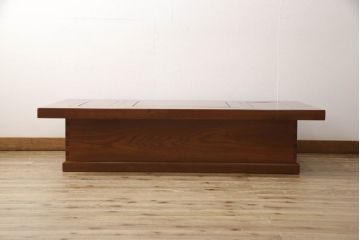 中古　ニレ材(楡材)　団らんのひと時におすすめな大振りの囲炉裏(長火鉢、座卓、ローテーブル)(R-053526)
