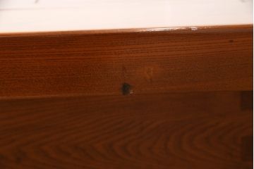 中古　ニレ材(楡材)　団らんのひと時におすすめな大振りの囲炉裏(長火鉢、座卓、ローテーブル)(R-053526)