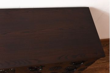 中古　岩谷堂箪笥　牡丹紋様金具が豪華な箪笥サイドボード(サイドチェスト、衣装箪笥)(R-053530)