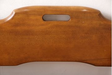 中古　民芸家具　カバ材(樺材)　ほっこりとした温かみのある空間づくりにおすすめなベンチ(アーム付きベンチ、2人掛け、二人掛け、長椅子、板座)(R-053533)