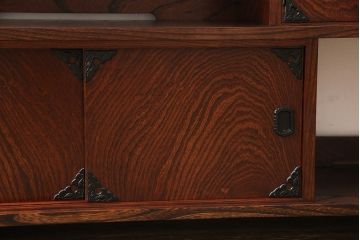 中古　美品　岩谷堂箪笥　力強い杢目が上質な和を演出する北斗3号飾り棚(茶棚、収納棚、戸棚、サイドボード)(R-053536)