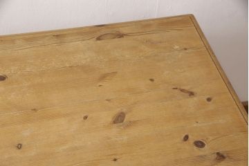 中古　シャルドネ(CHARDONNAY)　パイン材　両面引き出し　木の質感や木目を生かしたデザインが素敵なダイニングテーブル(作業台、食卓、2人掛け、4人掛け)(R-053537)