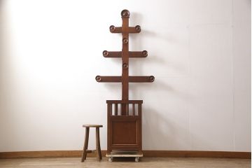 中古　民芸家具　ツリーのような見た目がかわいらしいカサ立てハンガー(松本民芸家具)(傘立て、スタンド、帽子掛け、店舗什器)(R-053538)