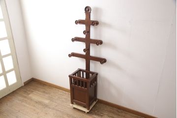 中古　民芸家具　ツリーのような見た目がかわいらしいカサ立てハンガー(松本民芸家具)(傘立て、スタンド、帽子掛け、店舗什器)(R-053538)