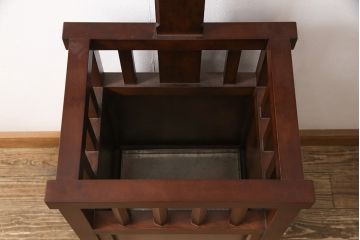 中古　民芸家具　ツリーのような見た目がかわいらしいカサ立てハンガー(松本民芸家具)(傘立て、スタンド、帽子掛け、店舗什器)(R-053538)