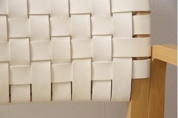 中古　arflex(アルフレックス)　NT(エヌティー)　革を編み込んだデザインが個性的なアームチェア(定価約8万6千円)(ダイニングチェア、椅子、イス)(R-053549)