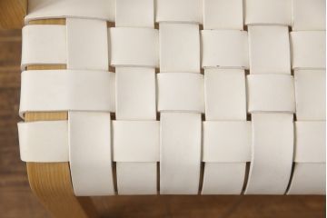 中古　arflex(アルフレックス)　NT(エヌティー)　革を編み込んだデザインが個性的なアームチェア(定価約8万6千円)(ダイニングチェア、椅子、イス)(R-053549)