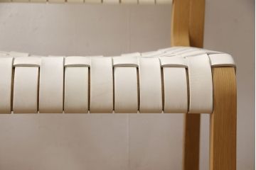中古　arflex(アルフレックス)　NT(エヌティー)　革を編み込んだデザインが個性的なチェア(ダイニングチェア、椅子、イス)(R-053551)
