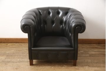 中古　イタリア高級家具　SELVA(セルバ)　本革　品のある佇まいが美しい1人掛けソファ(定価約43万円)(アームチェア、一人掛けソファ、椅子、イス)(R-053554)