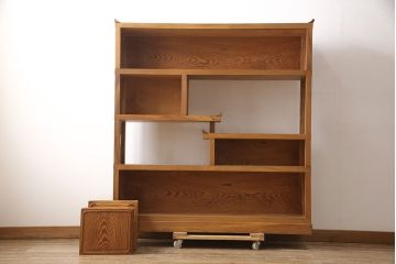 ビンテージ家具　三方肥松(老松、アブラマツ)　珍しい材でつくられた、木目の美しさが目を引く茶棚(収納棚、茶箪笥、飾り棚、ヴィンテージ)(R-053560)