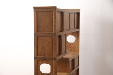 ビンテージ家具　三方肥松(老松、アブラマツ)　珍しい材でつくられた、木目の美しさが目を引く茶棚(収納棚、茶箪笥、飾り棚、ヴィンテージ)(R-053560)