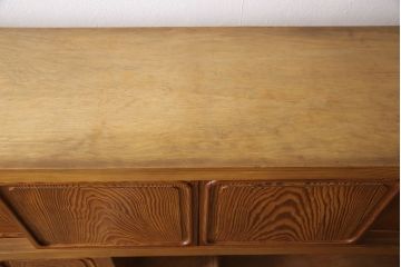 ビンテージ家具　三方肥松(老松、アブラマツ)　珍しい材でつくられた、木目の美しさが目を引く茶棚(収納棚、茶箪笥、飾り棚、ヴィンテージ)(R-053560)