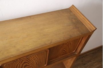 ビンテージ家具　三方肥松(老松、アブラマツ)　珍しい材でつくられた、木目の美しさが目を引く茶棚(収納棚、茶箪笥、飾り棚、ヴィンテージ)(R-053560)