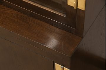 中古　美品　カリモク　domani(ドマーニ)　Morganton(モーガントン)　品のある佇まいが魅力的なキャビネット(定価約43万円)(本棚、本箱、食器棚、飾り棚、収納棚)(R-053564)