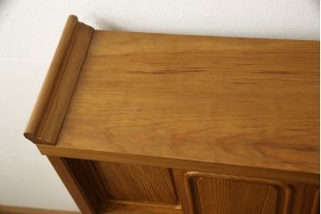 ビンテージ家具　未使用展示品　三方肥松(老松、アブラマツ)　珍しい材でつくられた、木目の美しさが目を引く茶棚(収納棚、茶箪笥、飾り棚、ヴィンテージ)(R-053567)