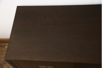 中古　カリモク家具(karimoku)　domani(ドマーニ)　Morganton(モーガントン)　上品な佇まいのチェスト(サイドチェスト、引き出し)(定価約21万6千円)(R-053573)