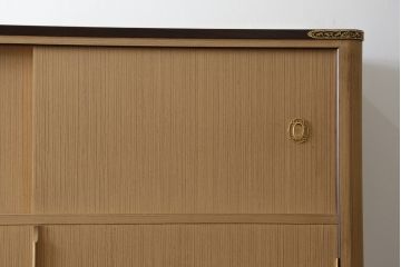 中古　美品　大阪泉州　衣装盆付き　黒檀のアクセントが粋な雰囲気を醸し出す総桐箪笥(桐たんす、着物箪笥、引き出し、チェスト)(定価約200万円)(R-053576)